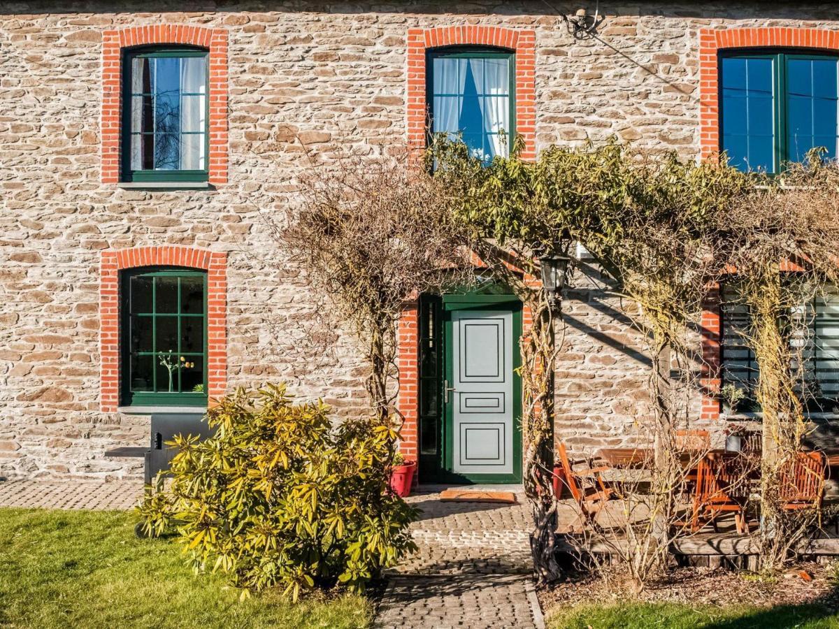 Pretty Farmhouse In Houffalize With Courtyard Exterior photo
