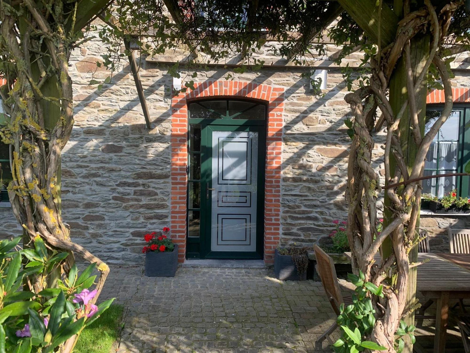 Pretty Farmhouse In Houffalize With Courtyard Exterior photo